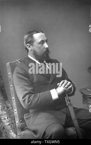 Alfred Ernest Albert, duc d'Édimbourg (1844-1900) prince britannique, deuxième fils de la reine Victoria : en 1893, succéda à son oncle comme duc de Saxe COBOURG GOTHA - Photographie - publié c1890. Woodburytype Londres Banque D'Images