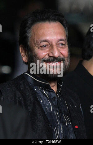 Shekhar Kapur arrive sur le tapis rouge avant la projection du film 'Bollywood - La plus grande histoire d'amour jamais contée" lors de la 64e assemblée annuelle du Festival International du Film de Cannes à Cannes, France le 14 mai 2011. UPI/David Silpa Banque D'Images