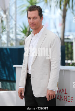 Matthew McConaughey arrive à un photocall pour le film 'Mud' au cours de la 65e Festival International du Film de Cannes à Cannes, France le 26 mai 2012. UPI/David Silpa Banque D'Images