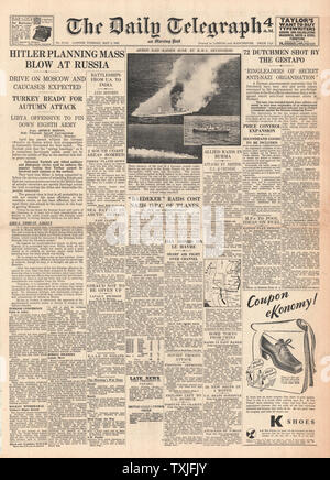 1942 front page Daily Telegraph plans Hitler nouvelle offensive en Russie, Bataille pour la Birmanie, la France occupée et bombe RAF représailles allemandes en Hollande Banque D'Images