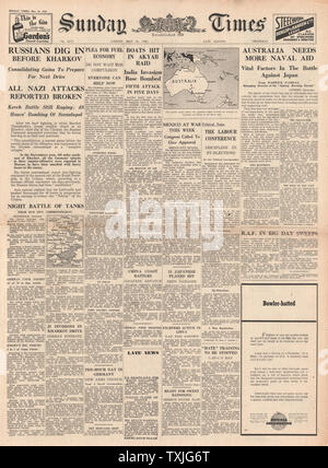 1942 front page Sunday Times Bataille pour Kharkov, RAF de Port birman de bombes Akyab et l'Australie demande plus d'aide de la Marine Banque D'Images