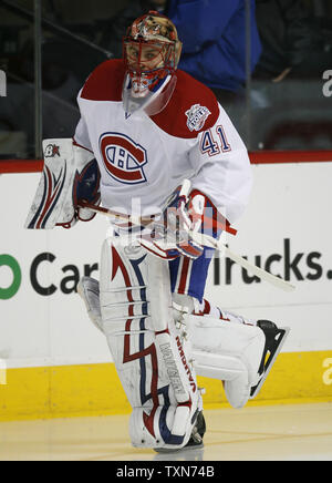 Jaroslav Halak gardien des Canadiens de Montréal au cours de patins à chaud le Pepsi Center de Denver le 13 février 2009. (Photo d'UPI/Gary C. Caskey) Banque D'Images