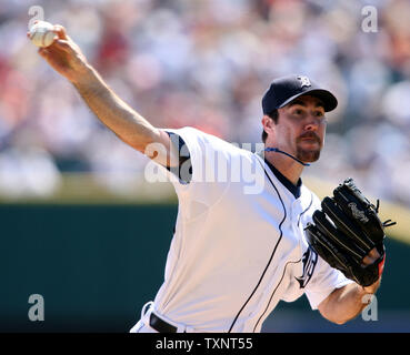 Le lanceur partant des Detroit Tigers Justin Verlander jette un pitch pour radier des White Sox de Chicago frappeur Jermaine Dye en quatrième manche à Comerica Park à Detroit le 22 avril 2007. (Photo d'UPI/Scott R. Galvin) Banque D'Images