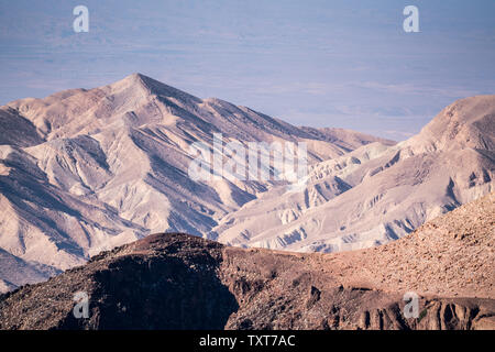 Paysage près de la Petra, Jordanie Banque D'Images