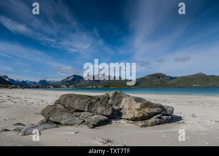 Ramberg plage, îles Lofoten, Norvège. Banque D'Images