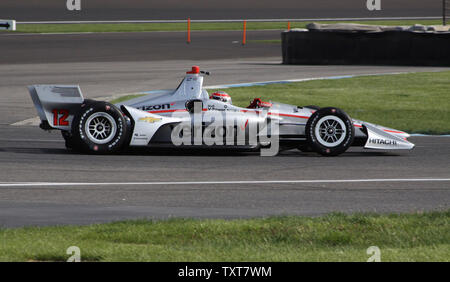 Sortie de courant sera le tour 1 Grand Prix d'Indianapolis lors des qualifications à l'Indianapolis Motor Speedway le 11 mai 2018 à Indianapolis, Indiana. Power a remporté la pole et est deux fois vainqueur de l'événement. Photo de Bill Coon/UPI Banque D'Images