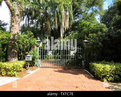 Portes menant à l'hiver de Babe Ruth Estate, St Petersburg, FL Banque D'Images