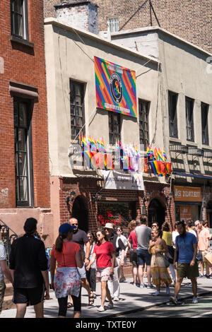 Le Stonewall Inn est situé à Greenwich Village, NEW YORK, USA Banque D'Images