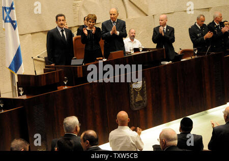 Le président français Nicolas Sarkozy parle à la Knesset israélienne à Jérusalem, le 23 juin 2008. (Photo d'UPI/Debbie Hill - Piscine) Banque D'Images