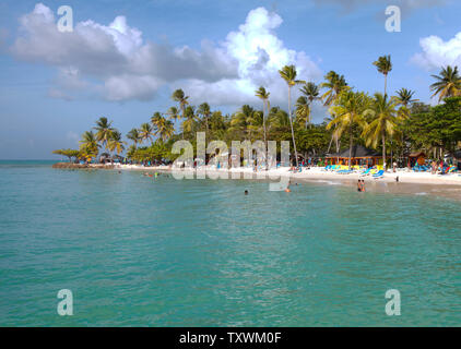 Pigeon Point, également connu sous le nom de Pigeon Point Heritage Park (PPHP) et est souvent considérée comme la plus belle plage de Tobago. C'est le foyer de la célèbre Banque D'Images