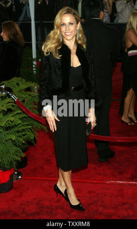 Sheryl Crow arrivant à la 31e People's Choice Awards, à Pasadena, Californie, 9 janvier 2005. (Photo d'UPI/Rafael Lanus) Banque D'Images