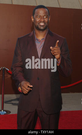 Singer Brian McKnight arrive à la 10e édition de Soul Train Lady of Soul Awards à Pasadena, Californie, le 7 septembre 2005. La remise des prix de la télévision vise à souligner les réalisations de femmes artistes dans les domaines de l'âme, R&B, Hip-Hop, Rap et gospel. (Photo d'UPI/Jim Ruymen) Banque D'Images