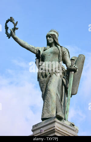 Statue de la liberté (le travail de György Zala), martyrs d'Arad monument, Arad, Roumanie Banque D'Images