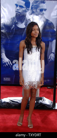 Naomie Harris actrice anglaise, un acteur dans l'action film 'Miami Vice', arrive à la première du film à Los Angeles le 20 juillet 2006. Le film avec Jamie Foxx et Colin Farrell est basé sur la populaire série télévisée du même nom et ouvre le 28 juillet aux États-Unis (UPI Photo/Jim Ruymen) Banque D'Images