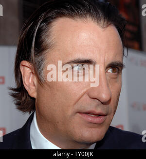 L'acteur Andy Garcia arrive à l'enregistrement de l'American Film Institute's Life Achievement Award gala Al Pacino à Los Angeles le 7 juin 2007. (Photo d'UPI/Jim Ruymen) Banque D'Images