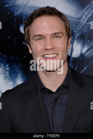 Acteur Scott Porter assiste à la première du film 'Prom Night' à Los Angeles le 9 avril 2008. (UPI Photo/ Phil McCarten) Banque D'Images