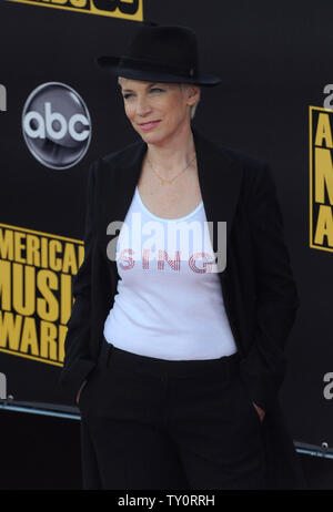 La chanteuse Annie Lennox arrive à la 2008 American Music Awards à Los Angeles le 23 novembre 2008. (Photo d'UPI/Jim Ruymen) Banque D'Images