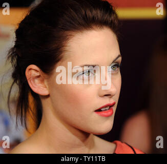 Kristen Stewart acteur assiste à la première de the motion picture comédie 'Adventureland' à Los Angeles le 16 mars 2009. (Photo d'UPI/Jim Ruymen) Banque D'Images