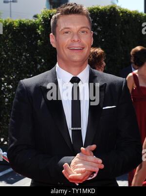 Ryan Seacrest arrive à la Creative Arts Emmy Awards à Los Angeles le 21 août 2010. UPI/Jim Ruymen Banque D'Images