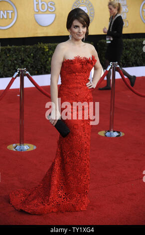 Tina Fey arrive à la 17e édition des Screen Actors Guild Awards tenue au Shrine Auditorium à Los Angeles le 30 janvier 2011. UPI/Phil McCarten Banque D'Images