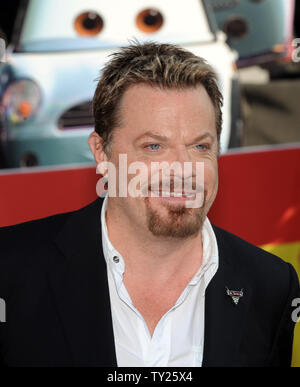 Eddie Izzard, un acteur dans la animated motion photo comédie 'Cars 2', assiste à la première du film au El Capitan Theatre dans la section Hollywood de Los Angeles le 18 juin 2011. UPI/Jim Ruymen Banque D'Images