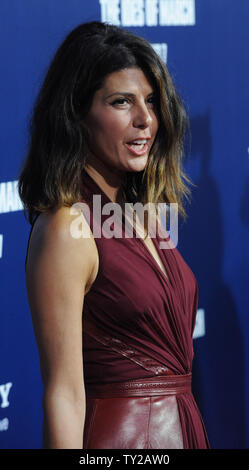 Marisa Tomei, un acteur dans la motion photo drame politique "Les ides de mars", assiste à la première du film à l'Academy of Motion Picture Arts & Sciences à Beverly Hills, Californie, le 27 septembre 2011. UPI/Jim Ruymen Banque D'Images