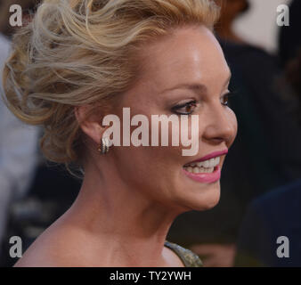 L'actrice Katherine Heigl arrive pour TV Land présente : Le JEAN DUTOURD Prix soulignant l'actrice Shirley MacLaine à Studios Sony à Culver City, Californie, le 7 juin 2012. UPI/Jim Ruymen Banque D'Images