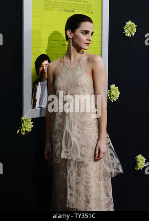Emma Watson, un acteur dans la motion photo théâtre romantique 'Les avantages d'être une giroflée', assiste à la première du film à l'Arclight Cinerama Dome à Los Angeles le 10 septembre 2012. UPI/Jim Ruymen Banque D'Images