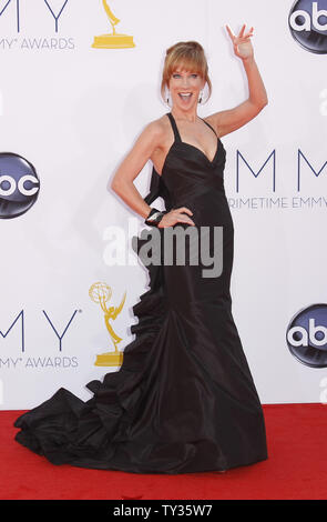 La personnalité de télévision Kathy Griffin arrive pour la la 64e Primetime Emmy Awards au Nokia Theatre de Los Angeles le 23 septembre 2012. UPI/Danny Moloshok Banque D'Images