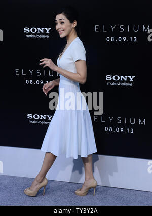 L'actrice Aimee Garcia assiste à la première de la science -fiction thriller cinéma 'Elysium', au Regency Village Theatre dans la section de Westwood Los Angeles le 7 août 2013. Situé dans l'année 2154, où les très riches vivent sur une station spatiale, alors que le reste de la population réside sur une terre en ruine, un homme prend une mission que pourrait apporter l'égalité à l'polarisés. UPI/Jim Ruymen Banque D'Images