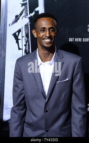 Faysal acteur Ahmed assiste à la première de The biographical motion picture thriller "Capitaine Phillips' à l'Academy of Motion Picture Arts & Sciences à Beverly Hills, Californie le 30 septembre 2013. Le film est l'histoire vraie du capitaine Richard Phillips et le MV battant pavillon américain Maersk Alabama's 2009 détournement par les pirates somaliens. L'Alabama est le premier cargo américain d'être détournée dans deux cents ans. UPI/Jim Ruymen Banque D'Images