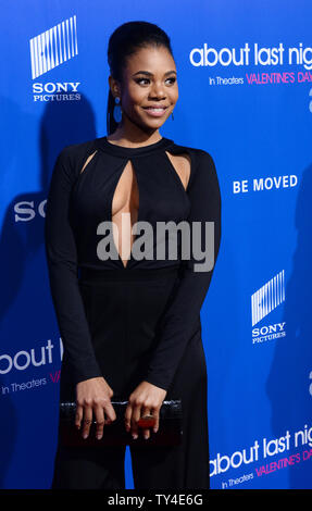 Regina Hall acteur assiste à la première de the motion picture comédie romantique 'hier soir' au ArcLight Cinerama Dome dans la section Hollywood de Los Angeles le 11 février 2014. Scénario : nouvel amour pour deux couples de leur périple du bar à la chambre à coucher et sont finalement mis à l'épreuve dans le monde réel. UPI/Jim Ruymen Banque D'Images