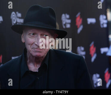 Scénariste et co-réalisateur Frank Miller assiste à la première de the motion picture thriller 'Sin City : A DAME TO KILL FOR" assiste à la première du film au Théâtre chinois de Grauman dans la section Hollywood de Los Angeles le 19 août 2014. Scénario : co-réalisateurs Robert Rodriguez et Frank Miller réunir pour que Miller's 'Sin city' romans graphiques retour à l'écran. Tisser deux de Miller's histoires classiques avec de nouvelles histoires, la ville, la plupart des citoyens durs croiser certains de ses plus célèbres habitants. UPI/Jim Ruymen Banque D'Images