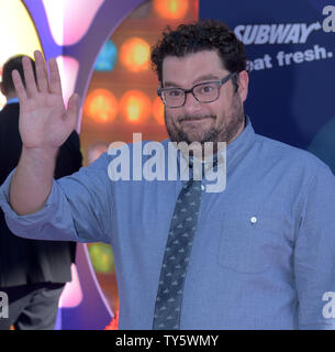 Acteur Bobby Moynihan, la voix de Forgetter Bobby dans l'animated motion photo comédie 'Inside Out' assiste à la première du film au El Capitan Theatre dans la section Hollywood de Los Angeles le 8 juin 2015. Scénario : Après les jeunes Riley est arraché à sa vie et s'installe à Midwest San Francisco, ses émotions - la joie, la peur, la colère, le dégoût et la tristesse - conflit sur la meilleure façon de naviguer dans une nouvelle ville, maison et école. Photo par Jim Ruymen/UPI Banque D'Images