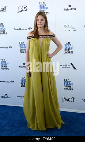 L'actrice Stana Katic assiste à la 31e annual Film Independent Spirit Awards à Santa Monica, Californie le 27 février 2016. Photo par Jim Ruymen/UPI Banque D'Images