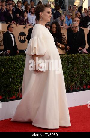 L'actrice Natalie Portman arrive pour le 23e congrès annuel de la SAG Awards tenue au Shrine Auditorium à Los Angeles le 29 janvier 2017. La Screen Actors Guild Awards sera diffusée en direct sur la TNT et les directives du SCT. Photo par Jim Ruymen/UPI Banque D'Images