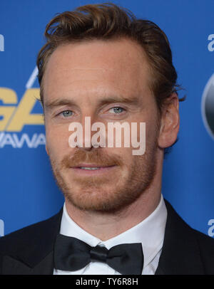 L'acteur Michael Fassbender arrive sur le tapis rouge pour la 69e assemblée annuelle Directors Guild of America Awards au Beverly Hilton Hotel à Beverly Hills, Californie le 4 février 2017. Photo par Jim Ruymen/UPI Banque D'Images