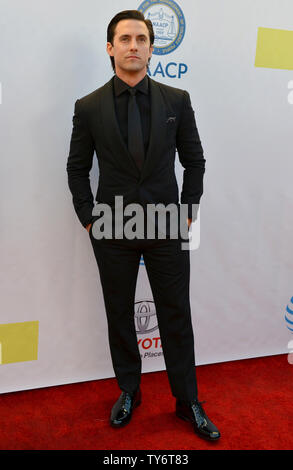 L'acteur Milo Ventimiglia arrive pour la 48ème NAACP Image Awards au Pasadena Civic Auditorium à Pasadena, Californie le 11 février 2017. La NAACP Image Awards célèbre les réalisations de personnes de couleur dans les domaines de la télévision, la musique, la littérature et le cinéma et aussi rend hommage à des personnes ou des groupes qui font la promotion de la justice sociale par le biais de projets créatifs. Photo par Christine Chew/UPI Banque D'Images