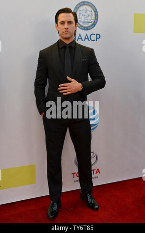 L'acteur Milo Ventimiglia arrive pour la 48ème NAACP Image Awards au Pasadena Civic Auditorium à Pasadena, Californie le 11 février 2017. La NAACP Image Awards célèbre les réalisations de personnes de couleur dans les domaines de la télévision, la musique, la littérature et le cinéma et aussi rend hommage à des personnes ou des groupes qui font la promotion de la justice sociale par le biais de projets créatifs. Photo par Christine Chew/UPI Banque D'Images