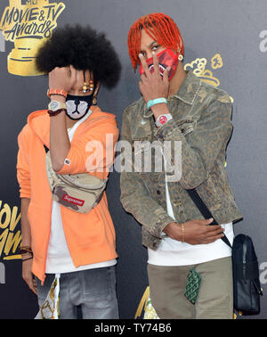 Les artistes-Ayo & Teo assister à la MTV Movie & TV Awards au Shrine Auditorium à Los Angeles le 7 mai 2017. Ce sera la 26e édition de la remise des prix, et présente pour la première fois les honneurs pour travailler à la télévision ainsi que le cinéma. Photo par Christine Chew/UPI Banque D'Images