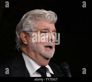 Réalisateur George Lucas assiste à la septième conférence annuelle de l'Art LACMA +Film gala artiste Mark Bradford et Lucas au Los Angeles County Museum of Art de Los Angeles le 4 novembre 2017. Photo par Jim Ruymen/UPI Banque D'Images