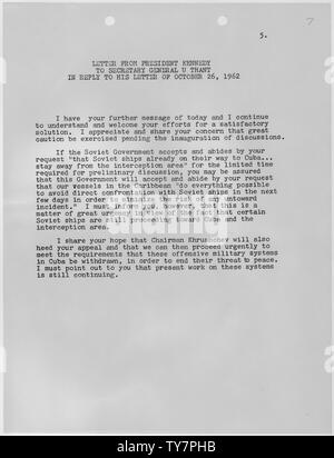 Lettre du Président Kennedy pour le Secrétaire général U Thant en réponse à sa lettre du 26 octobre 1962. Banque D'Images