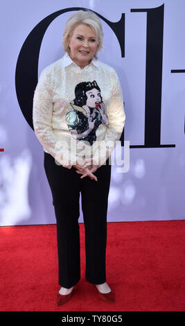 Candice Bergen acteur assiste à la première de the motion picture comédie 'Book Club' au Regency Village Theatre dans la section de Westwood Los Angeles le 6 mai 2018. Scénario : Quatre amis ont leur vie a changé pour toujours après avoir lu 50 nuances de gris dans leur livre ou de club. Photo par Jim Ruymen/UPI Banque D'Images