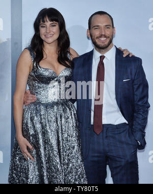 Shailene Woodley et acteurs Sam Claflin assister à la première du film 'romantique' à la dérive au vrai cinéma LA Vivre à Los Angeles le 23 mai 2018. Scénario : Basé sur la véritable histoire de survie, un jeune couple rencontre de hasard les conduit d'abord à l'amour, et ensuite sur l'aventure d'une vie face à l'un des ouragans les plus catastrophiques de l'histoire enregistrée. Photo par Jim Ruymen/UPI Banque D'Images