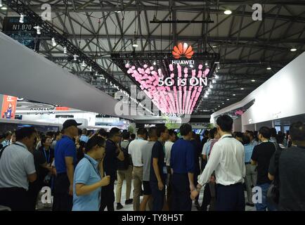 Shanghai, Shanghai, Chine. 26 Juin, 2019. Shanghai, Chine - le 26 juin 2019 : Le Mobile World Congress 2019 (Shanghai) a officiellement inauguré, avec le thème de ''tout ce qui est dans le monde'', qui a démontré de manière exhaustive l'application au sens large perspective de la technologie 5G. Crédit : SIPA Asie/ZUMA/Alamy Fil Live News Banque D'Images