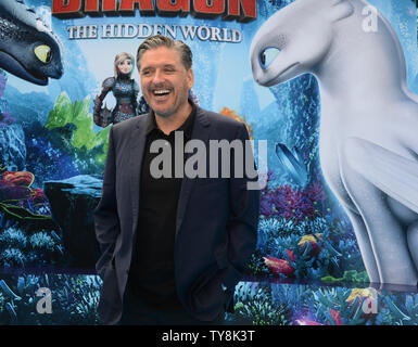 Acteur, Craig Ferguson, la voix de Gobber dans l'animated motion photo comédie 'How to Train Your Dragon : Le monde caché' arrive pour la première du film au Regency Village Theatre dans la section de Westwood Los Angeles le 9 février 2019. Scénario : Que hoqueter accomplit ses rêve de créer un dragon pacifique utopia, Toothless' découverte d'une nature sauvage, insaisissable mate appelle l'Night Fury. Quand le danger se monte à la maison et l'hoquet règne en tant que chef de village est à l'essai, à la fois dragon et le cycliste doit prendre des décisions impossibles à sauver leur genre. Photo par Jim Ruymen/UPI Banque D'Images