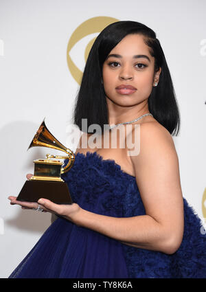 Ella apparaît avec son ami backstage award de la Meilleure chanson R&B pour'Boo'd Up', au cours de la 61e cérémonie des Grammy Awards s'est tenue au Staples Center de Los Angeles le 10 février 2019. Photo par Gregg DeGuire/UPI Banque D'Images