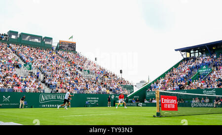 Eastbourne UK 25 juin 2019 - Andy Murray de Grande-bretagne en action partenaire avec Marcelo Melo au tournoi international de la vallée de la Nature Banque D'Images