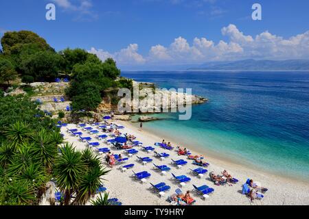 Plage de Bataria, Kassiopi,Kassopaia,Îles Ioniennes, Corfou, Grèce Banque D'Images