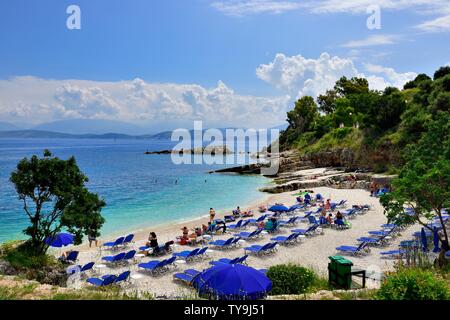 Plage de Bataria, Kassiopi,Kassopaia,Îles Ioniennes, Corfou, Grèce Banque D'Images